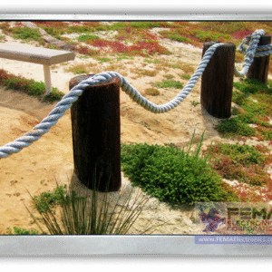 5.7″ High-Brightness Color TFT Display (640X480)